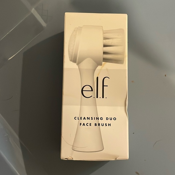 Elf | Cleaning Duo Face Brush | NEW - Picture 1 of 1